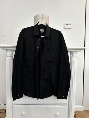 LES HOMMES URBAN — ORIGINAL 🔥
Les Hommes Black Long-Sleeve Dress Shirt